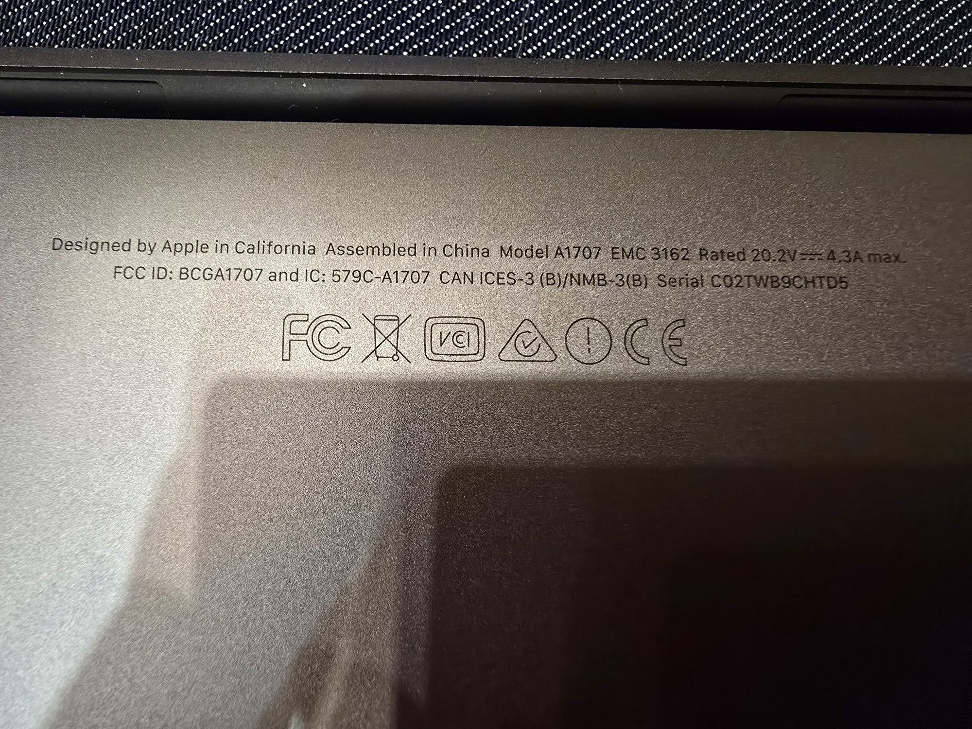 Macbook pro A1707-499лв.за части
