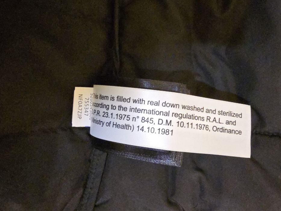 Geaca bărbați The North Face Aconcagua M cu eticheta