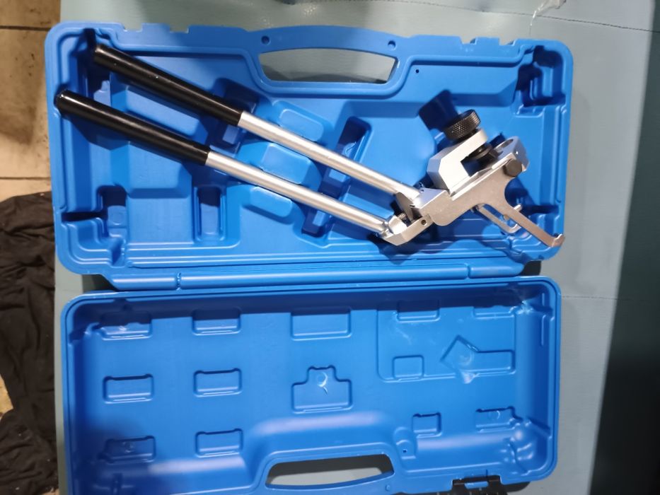 Преса за клапанна пружина, За BMW N13, N20, N26, N51, N52, N53