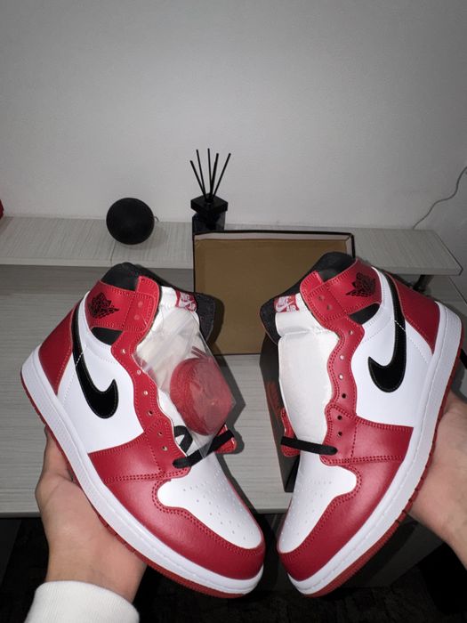 Jordan 1 Retro High Chicago