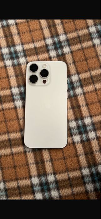 15 pro 256 акум 88%