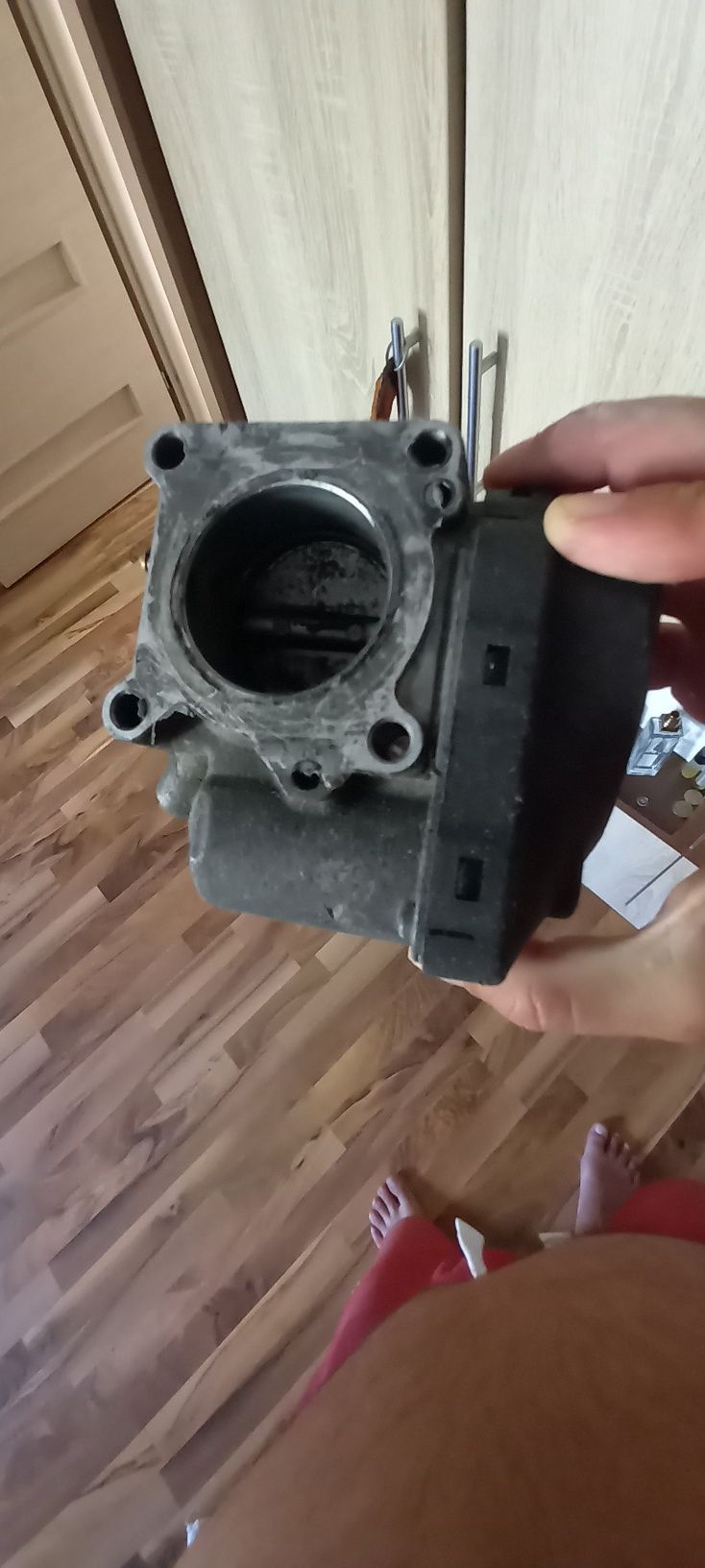 Дроселова клапа за vw polo 2001