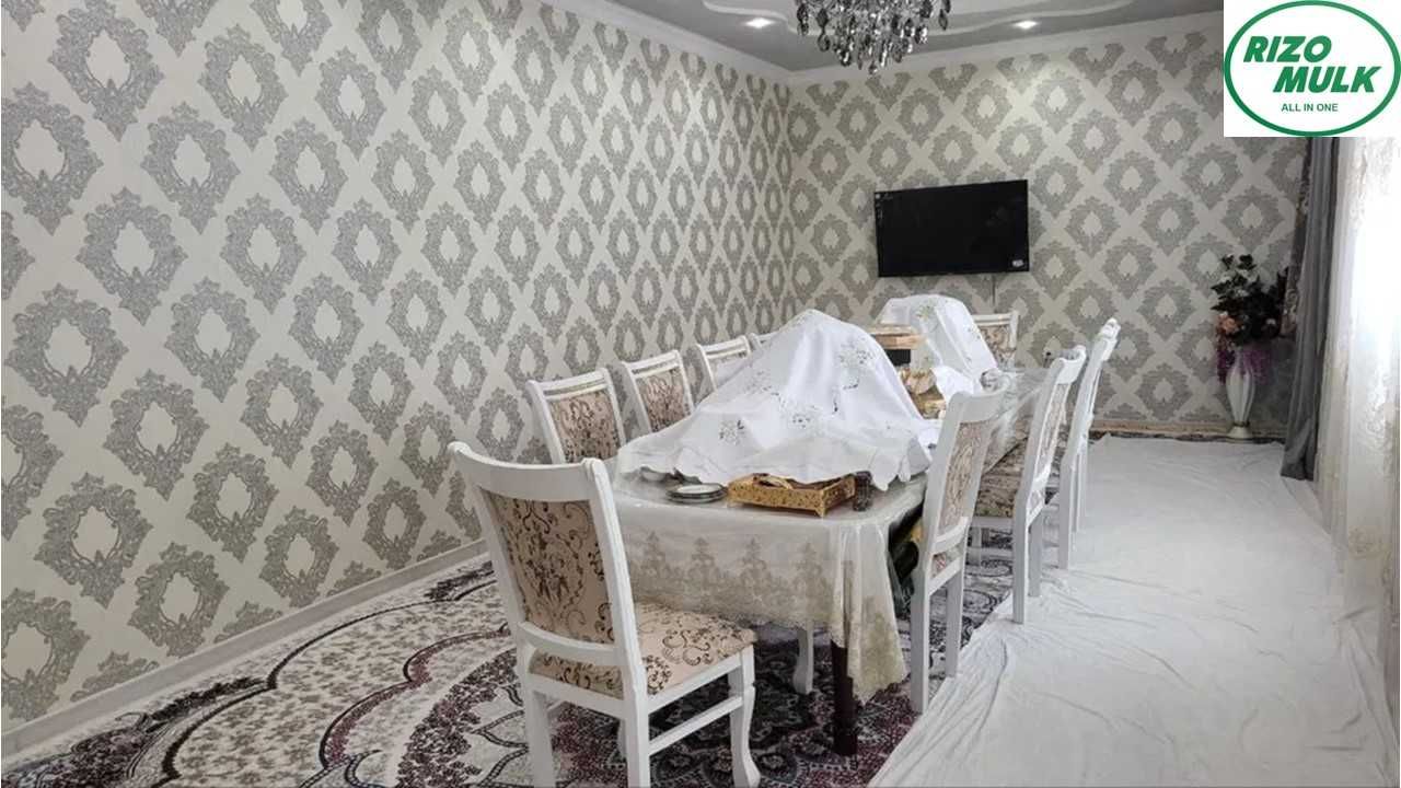 Учтепа тумани Бирлик мавзесида файзли ховли сотилади. NR494/135