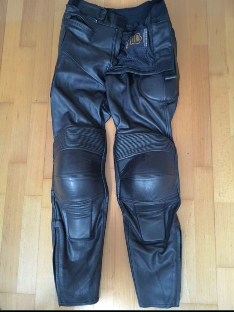 Pantaloni piele moto nr 52