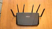 Router ASUS RT-AC3200, Triband impecabil