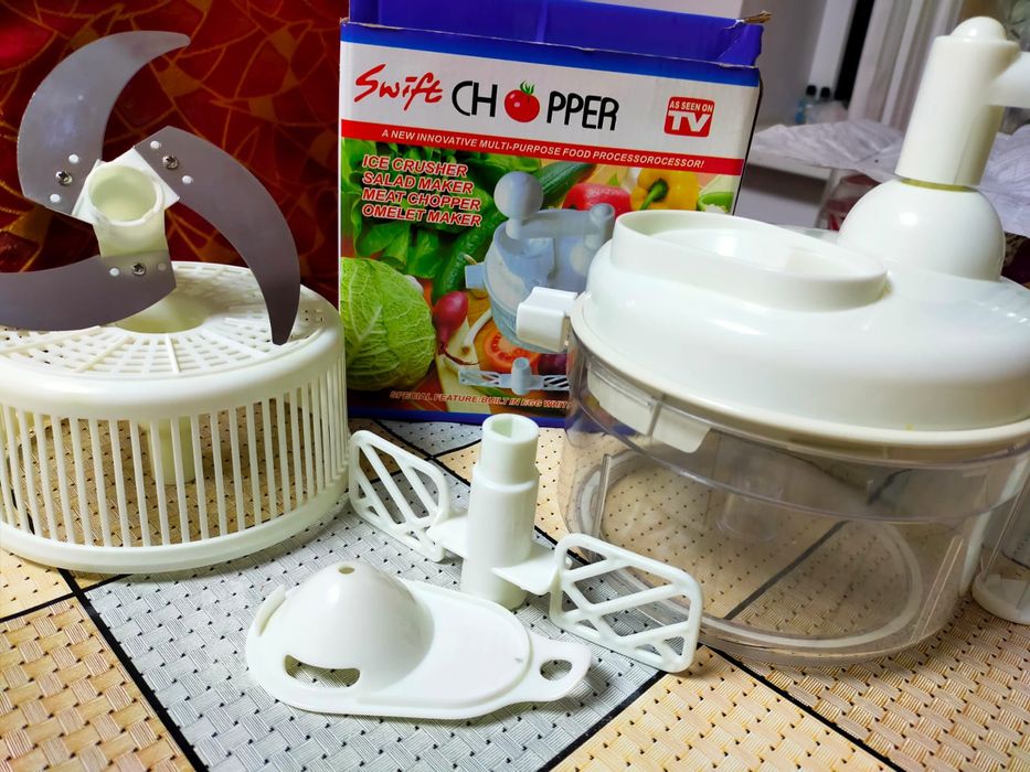 Продам ручной миксер-универсал новый за 2500 тг