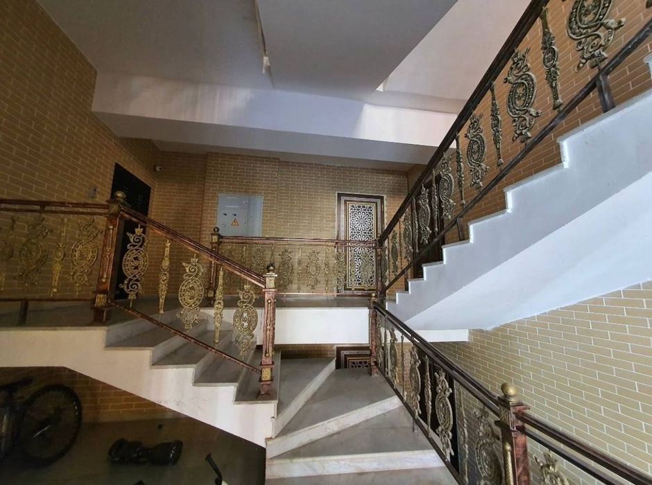 Продается 4х ком кв-ра дуплекс, ЖК Дархан, ор-р: кафе Полянка, 128м²