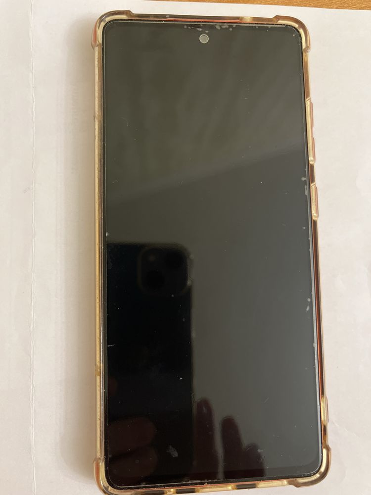 Продам Samsung S20