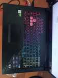 Vând laptop Asus