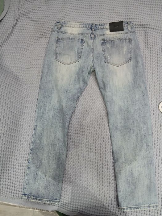 Продаётся Б/У джинсы мужские