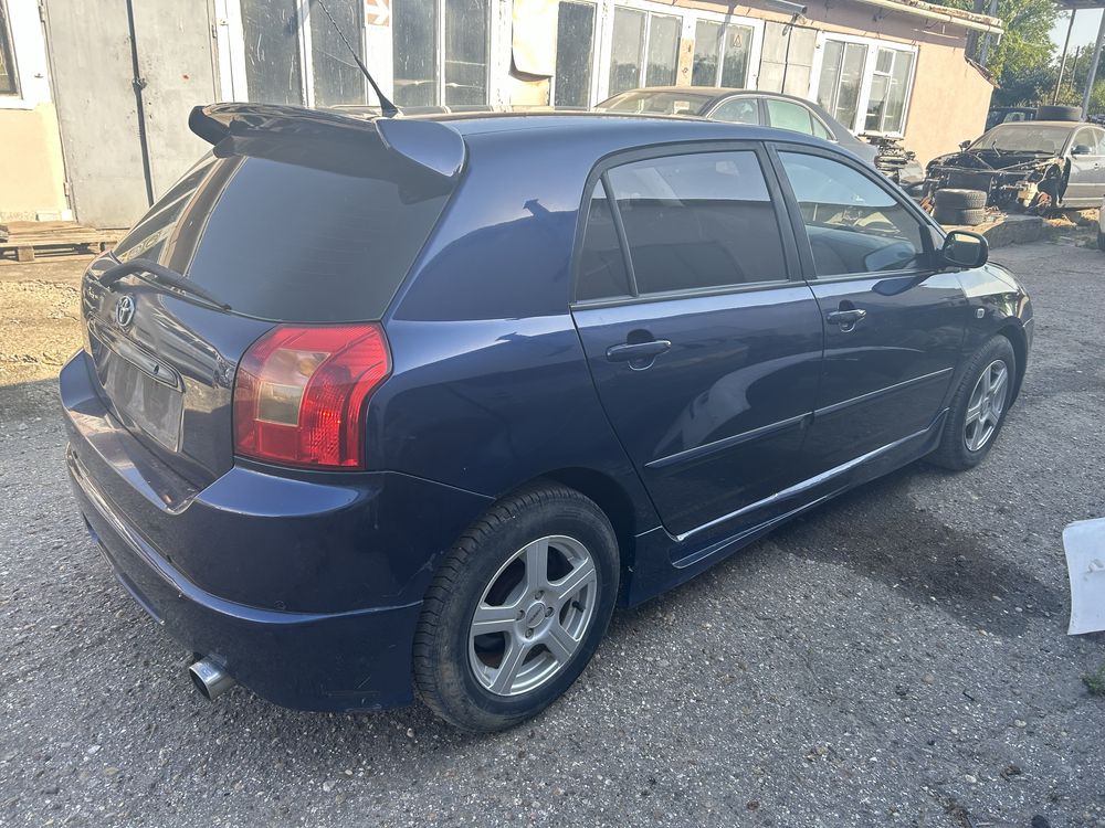 Toyota Corolla 2.0 D4D 110кс. 2003г. - НА ЧАСТИ