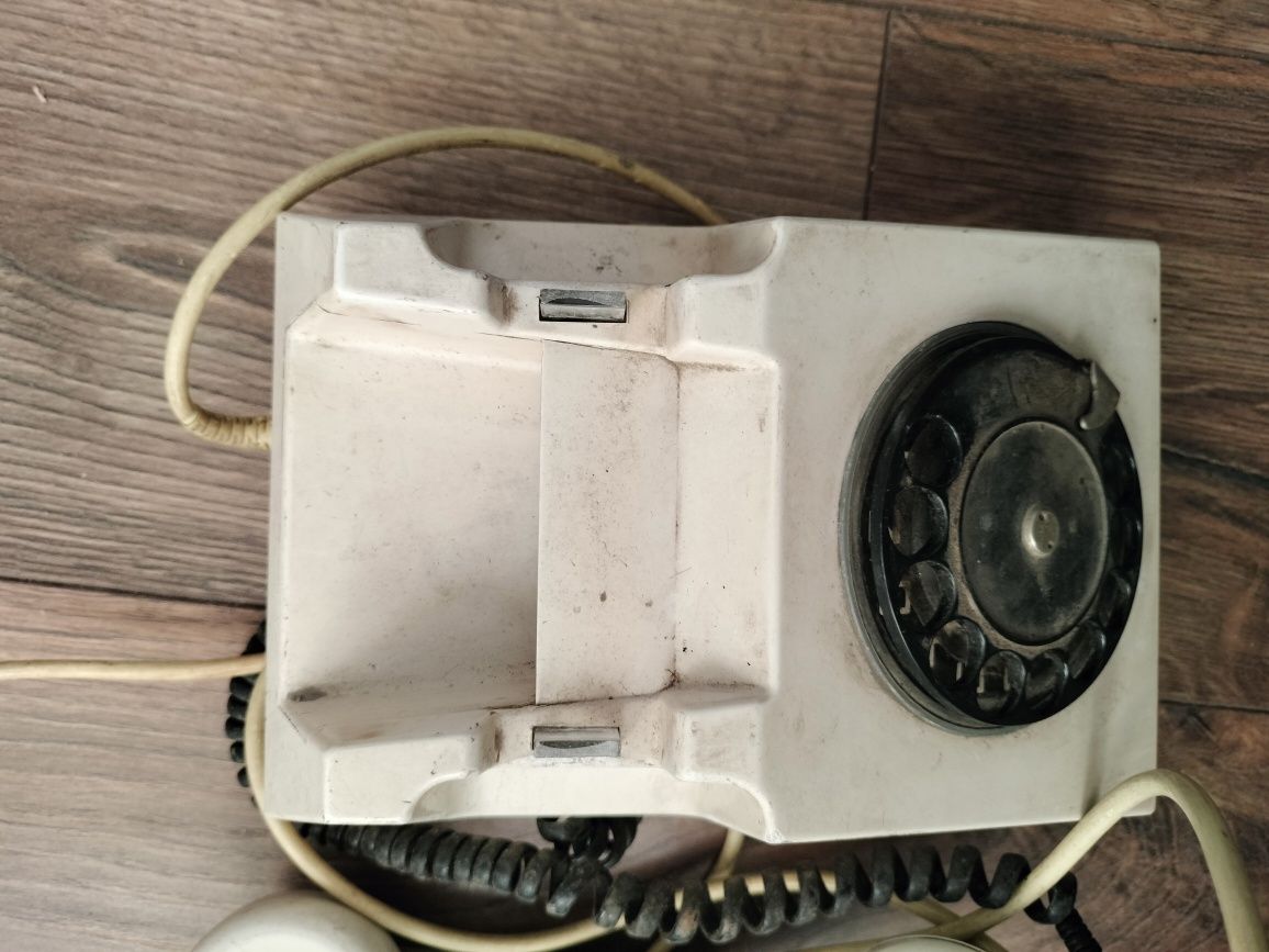 Telefon românesc cu disc