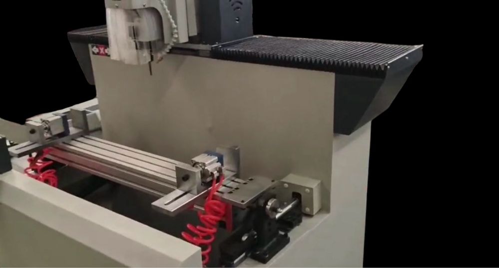 CNC фреза за всички видове цветни метали-алуминий,PVC,дърво,дограма