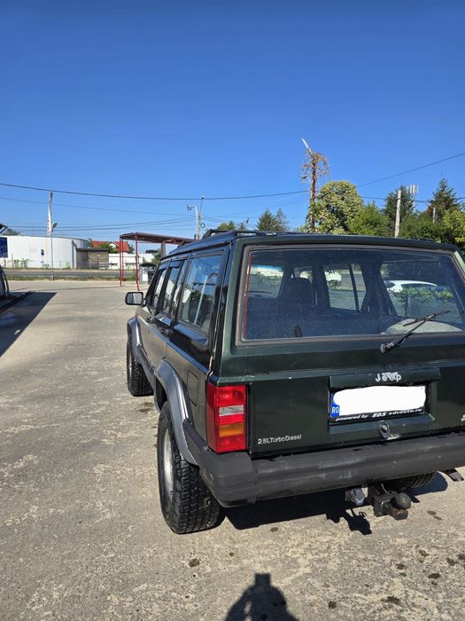 Jeep Cherokee XJ 2.5