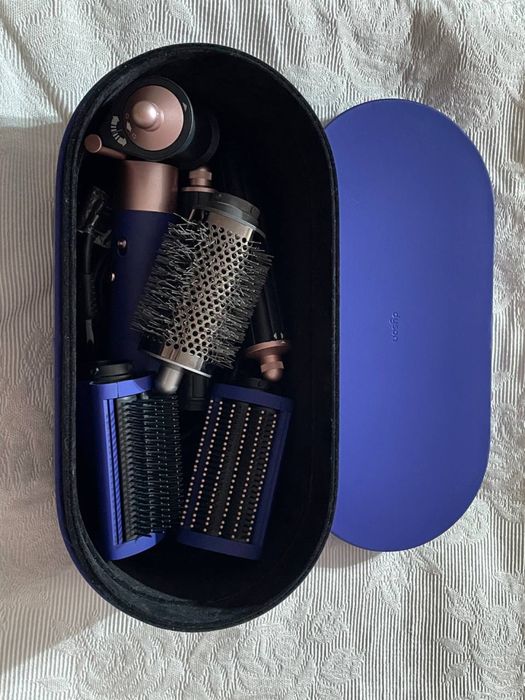 Продаю Dyson airwrap в фиолетовом цвете