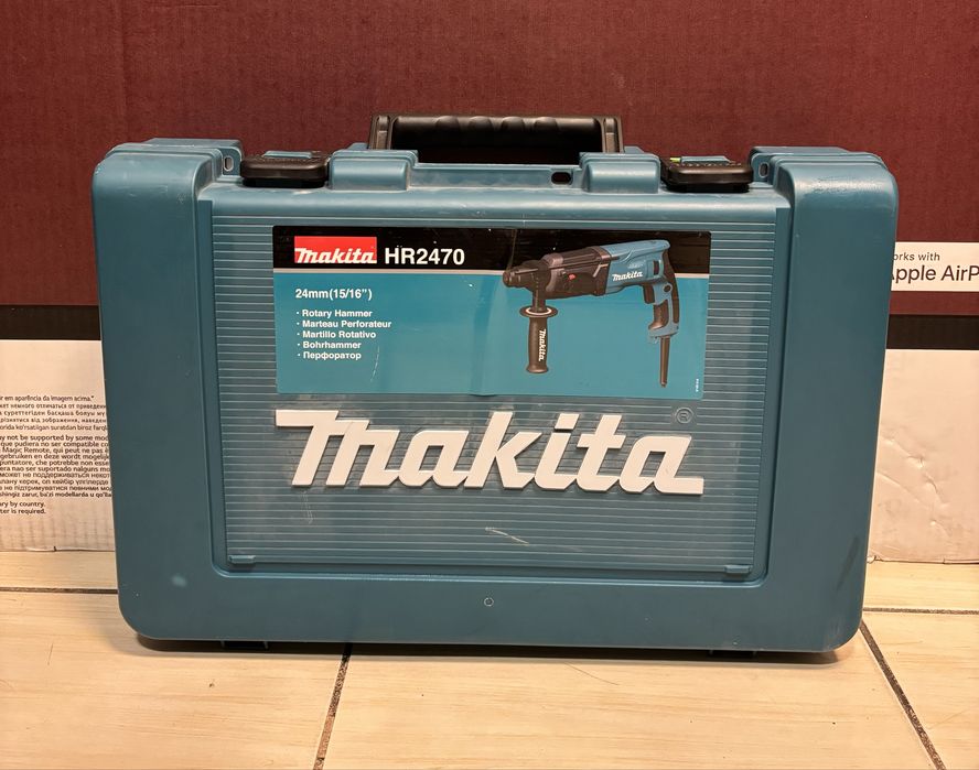 MDM vinde: Bormasina Makita HR2470.