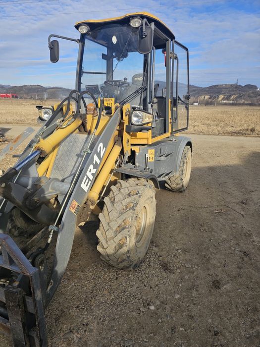 Incarcator frontal Everum r 12