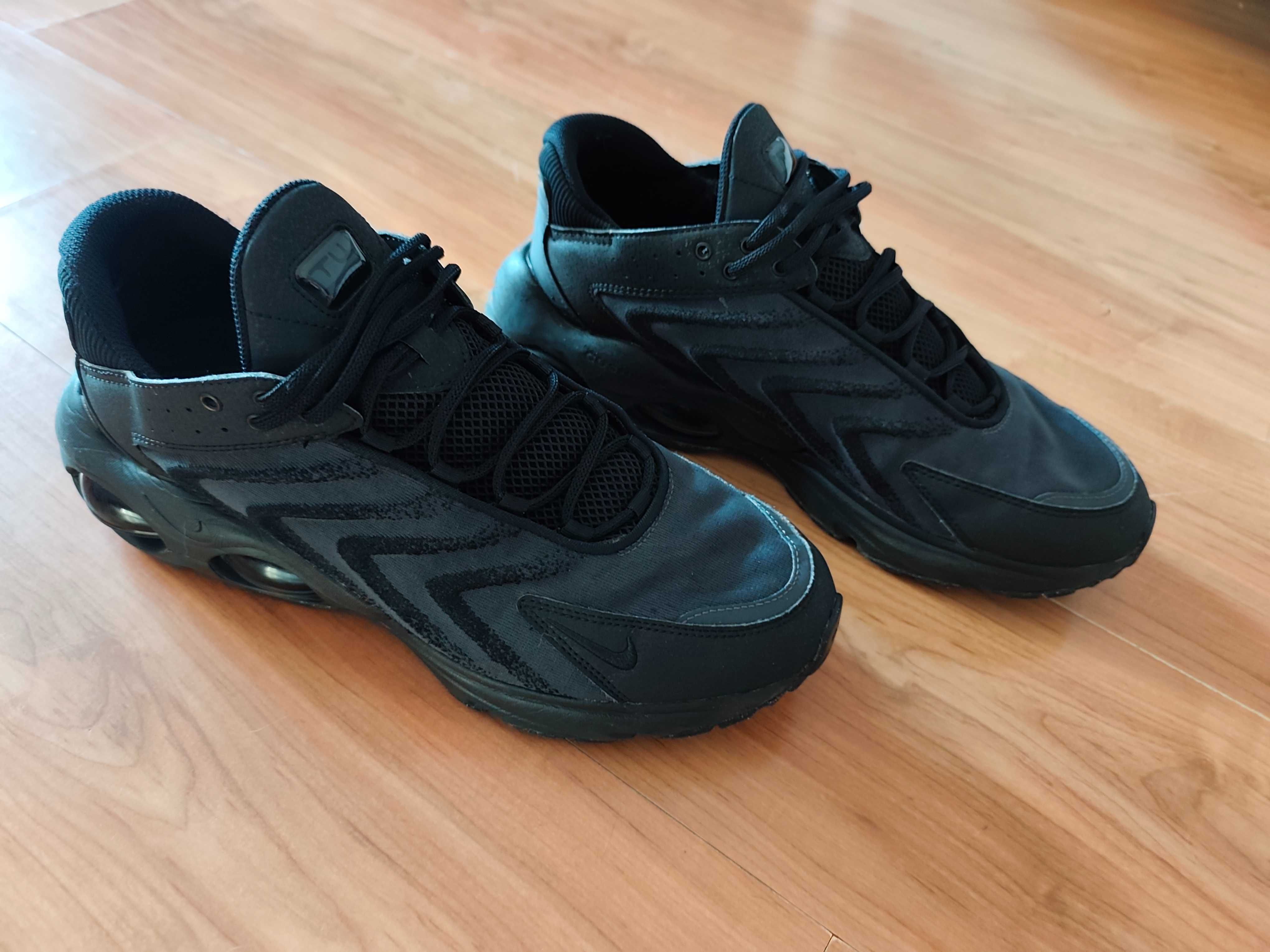 Мъжки маратонки Nike Air Max TW