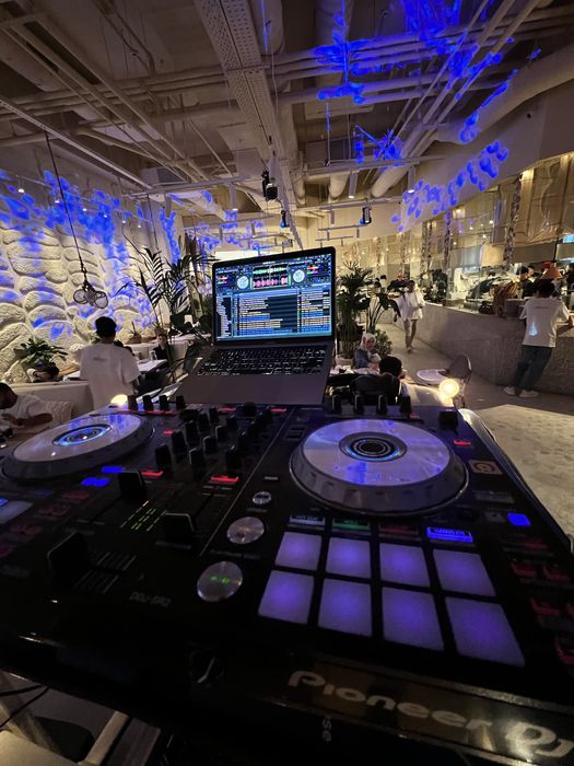 Pioneer DDJ-SR2 (Дешево)