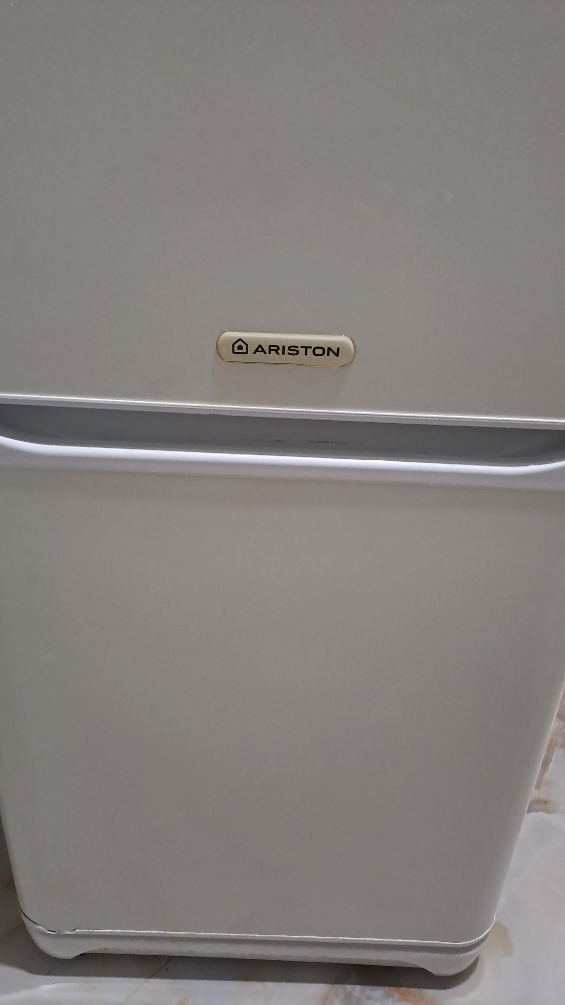 Холодильник в хорошем состоянии