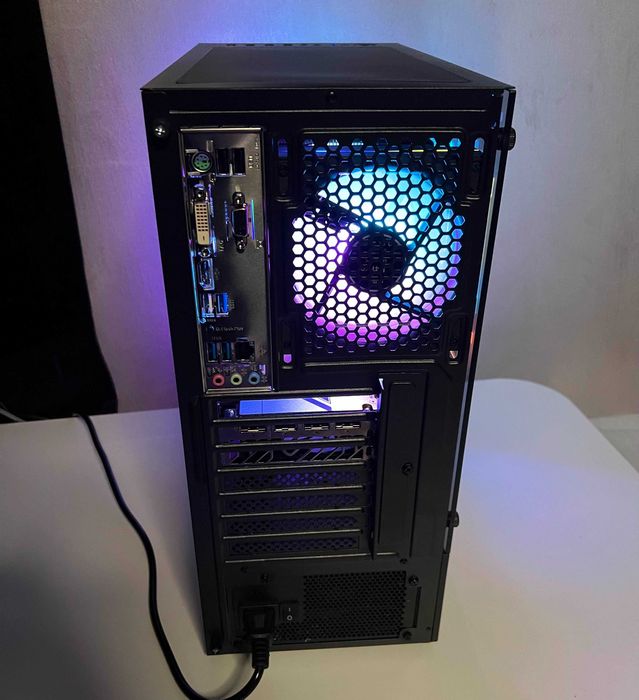 OFERTA PC Gaming Ryzen 5 5600x 32Gb RX 6700XT Cs2 Fortnite Fivem Gta5