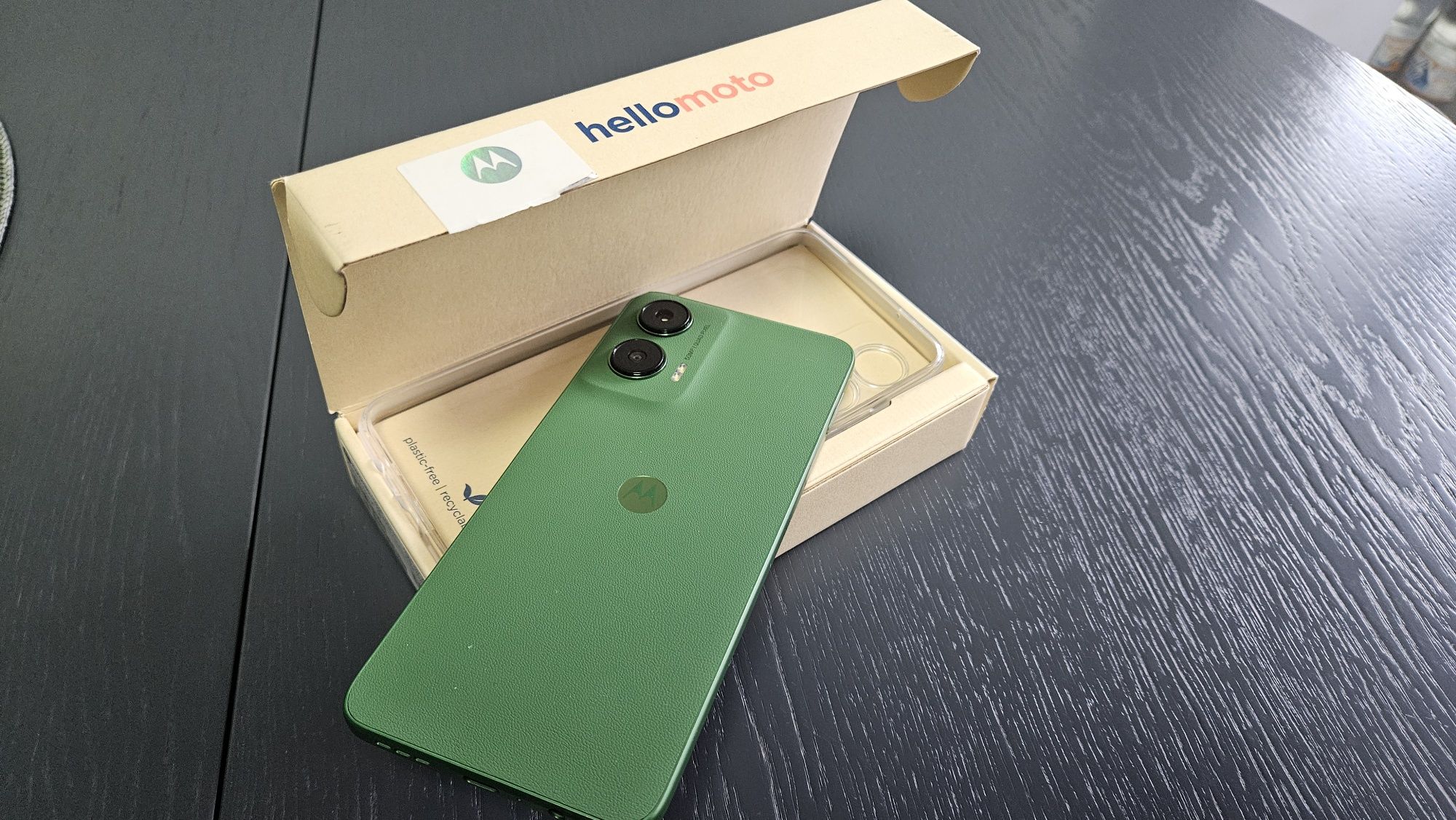 Motorola G35 256GB - *Нов* *Гаранция*