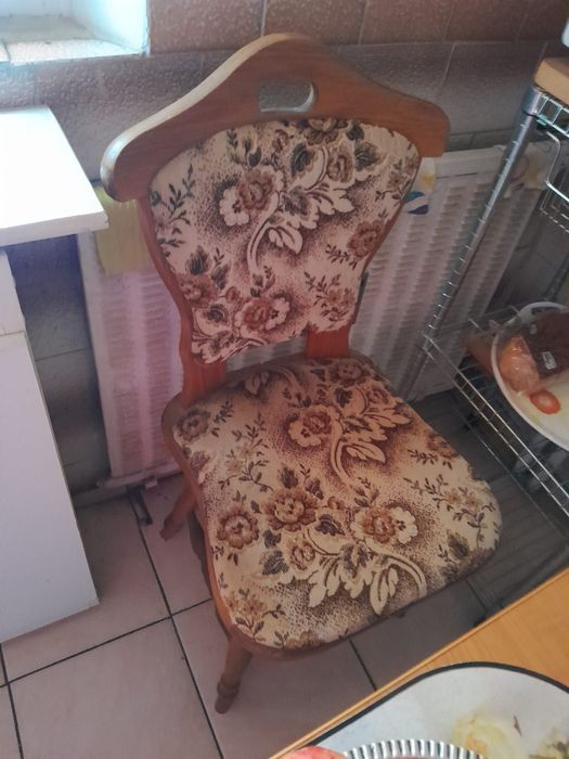 Vând mobila second-hand