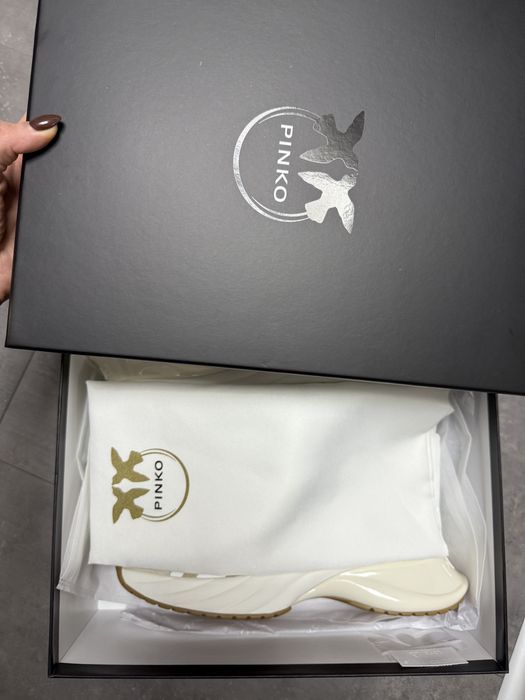 PINKO ariel сникърси 38номер