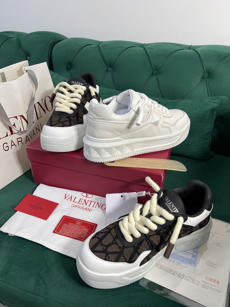Adidasi Valentino piele naturala Premium Full Box colectie noua