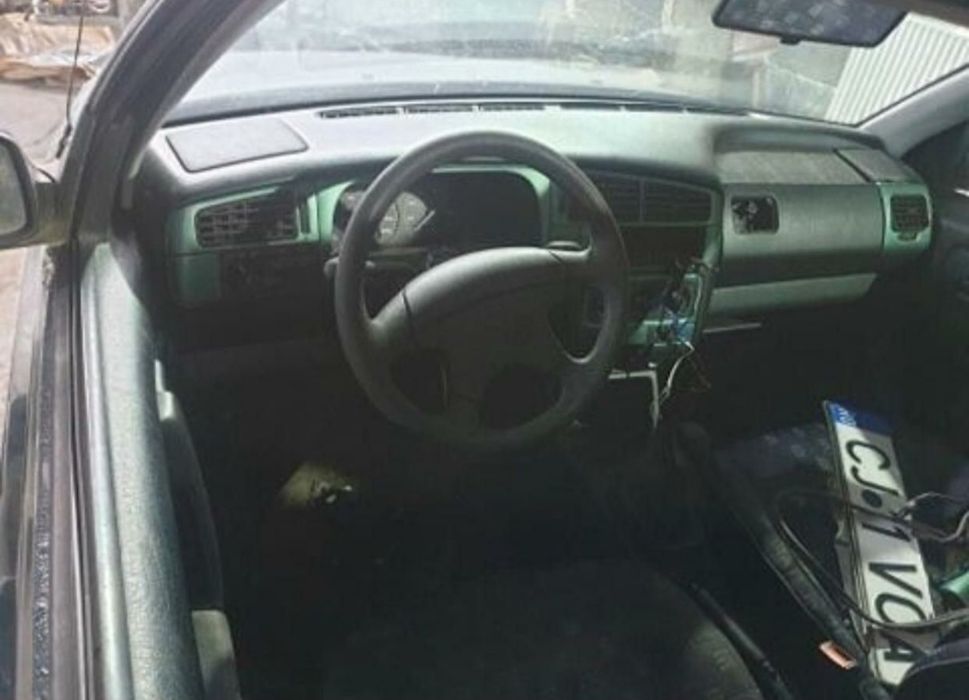 Dezmembrez Vw Golf 3 1.4 benzina/ 1.9 Diesel
