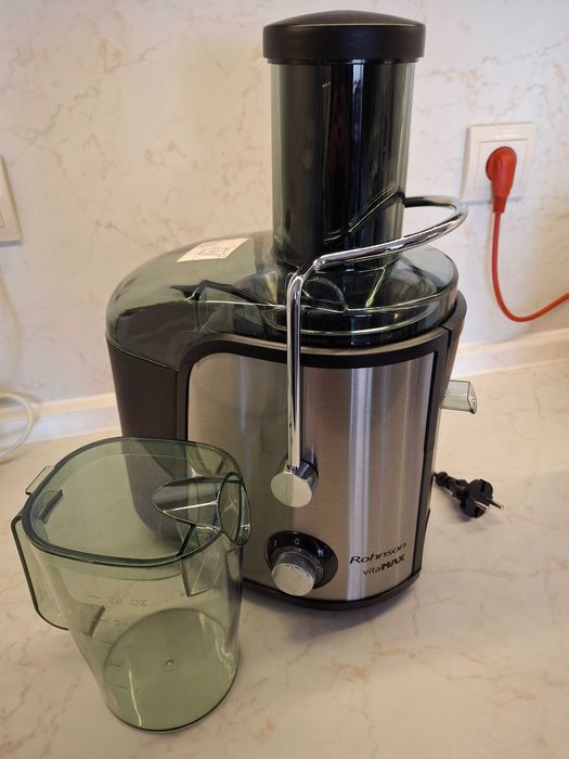 Сокоизтисквачка Rohnson VitaMax R-437 (като нова)