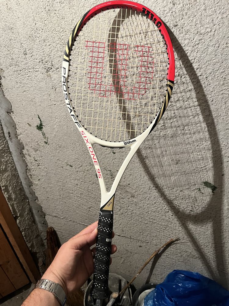 Продавам две тенис ракети на Wilson