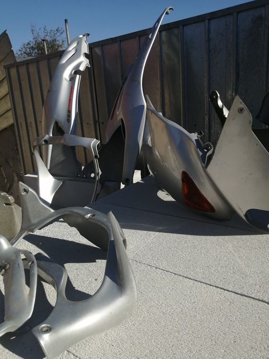 Carene, rezervor, rulment bendix moticicleta Aorilia Pegaso 650 an 200