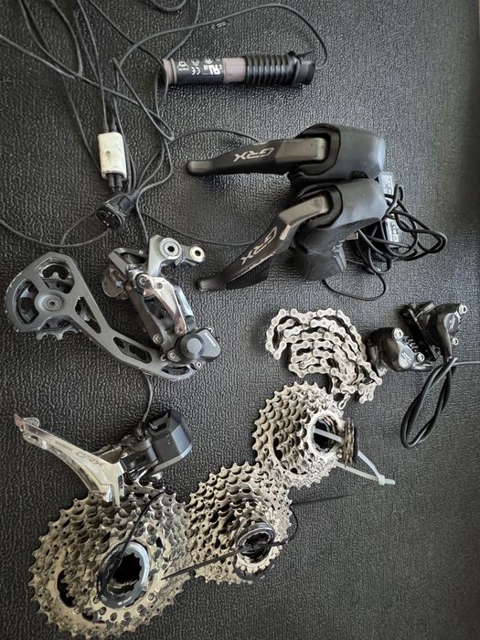 Groupset Shimano GRX 815 Di2 2x11