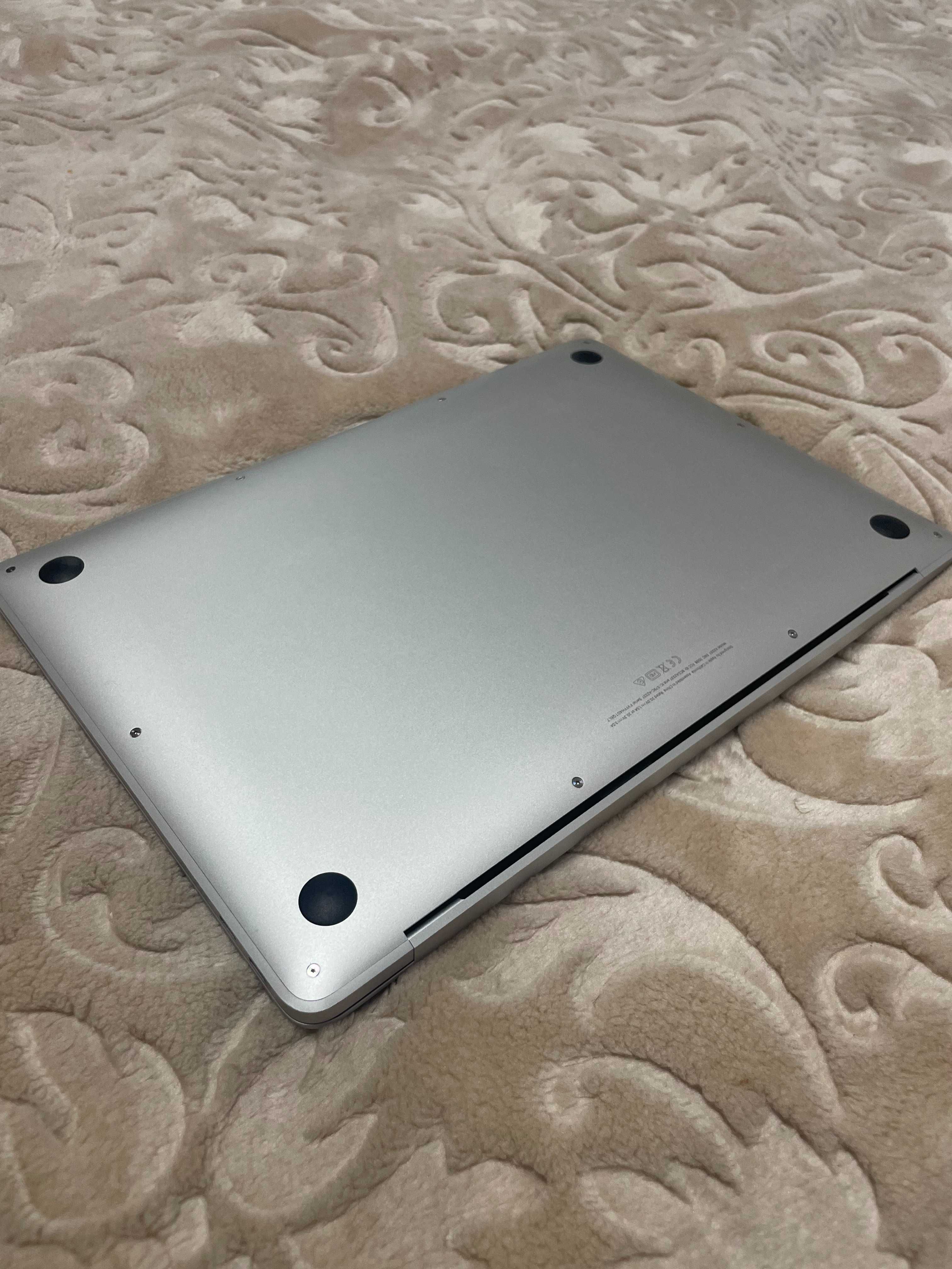 Лаптоп Apple MacBook Air M1 (2020) 8GB/256GB Silver 13,3''