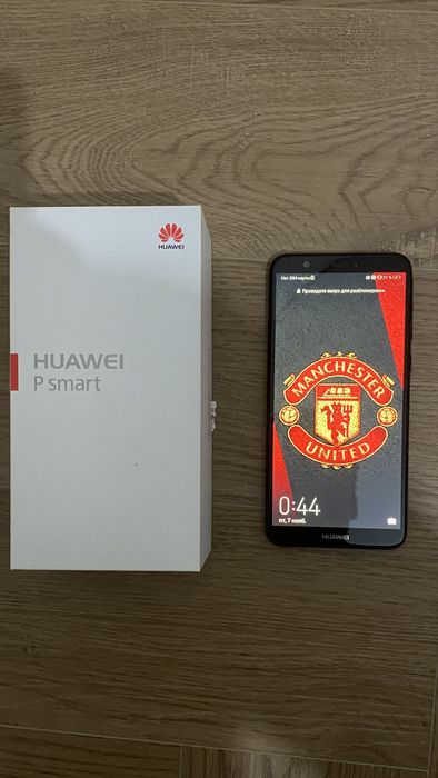 Huawei P smart смартфон