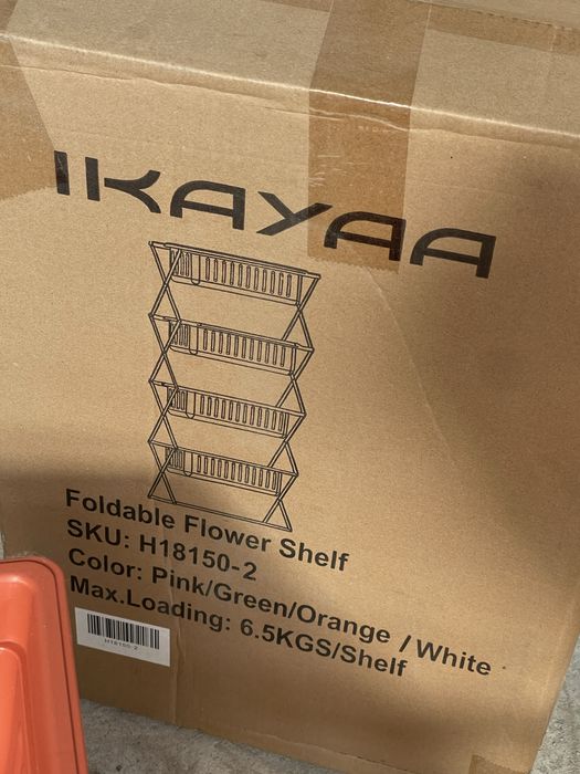 Raft pliabil pentru flori – elegant și practic