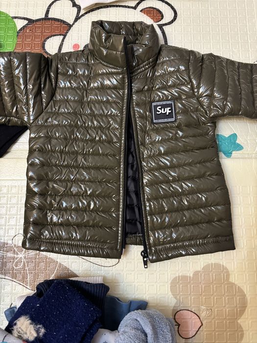 Продам детскую куртку