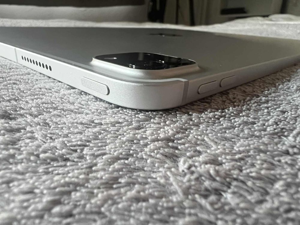 Ipad PRO M2 2TB 12.9 Celluar 2022 като нов!