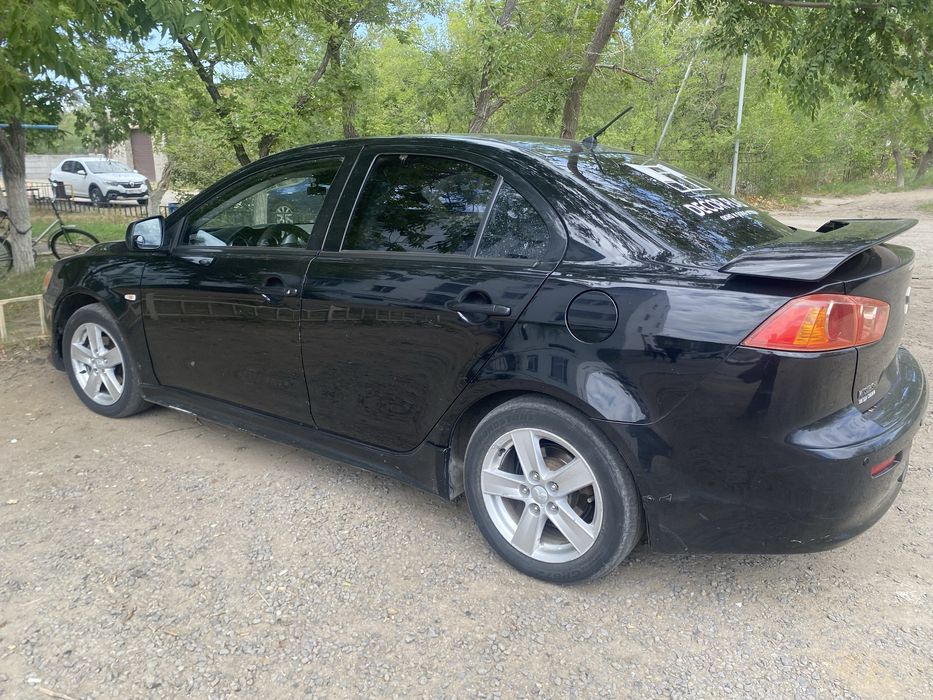 Mitsubishi Lancer 10