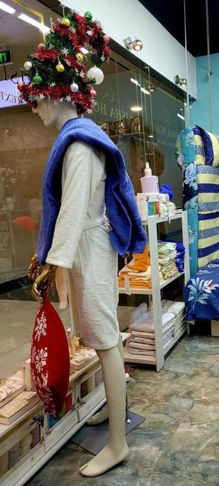 Манекен для магазина