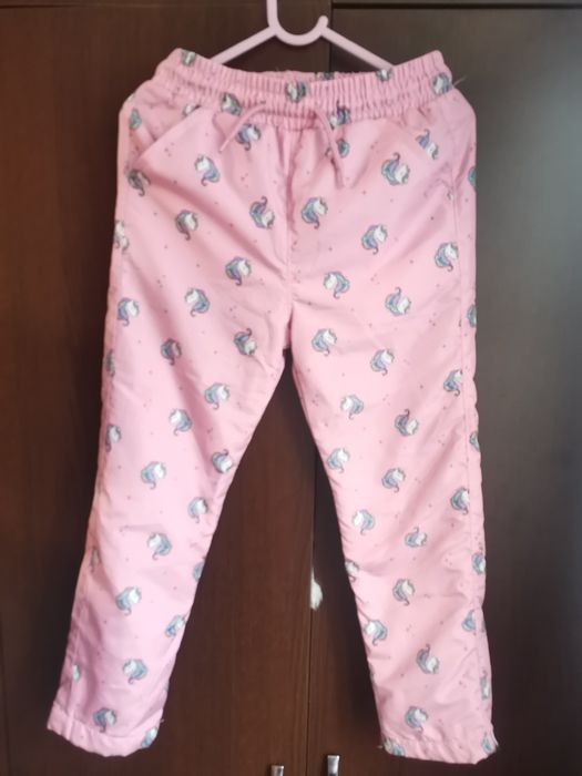 Pantaloni lungi de iarnă, dublați.