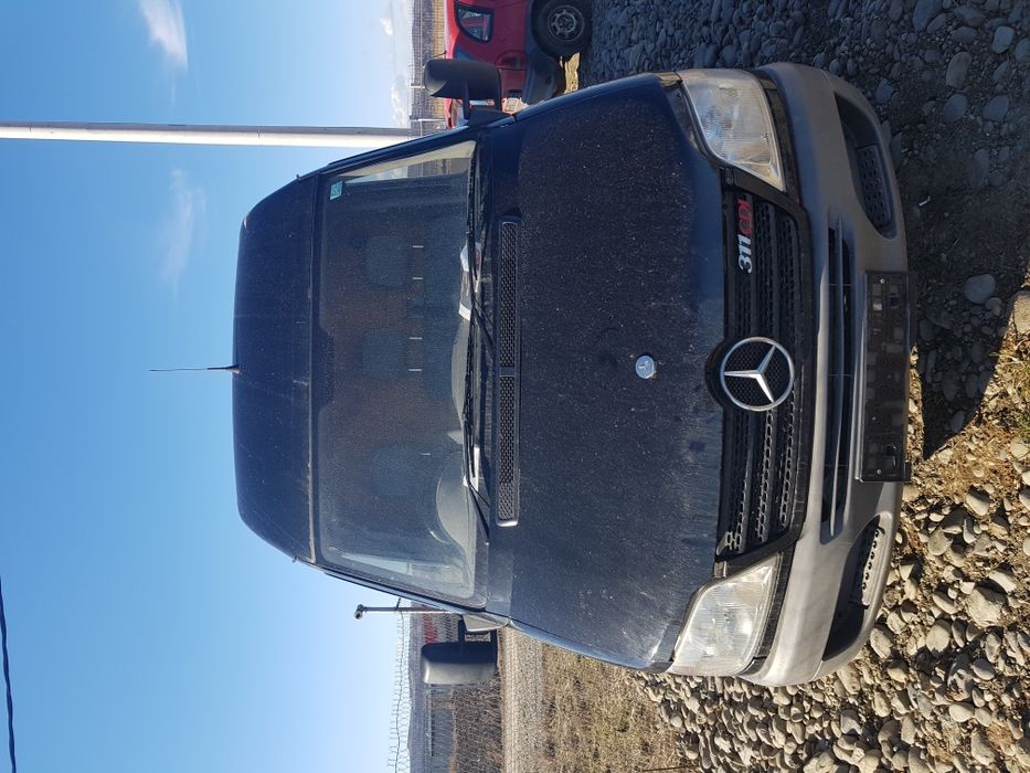 Dezmembram Mercedes Sprinter 311