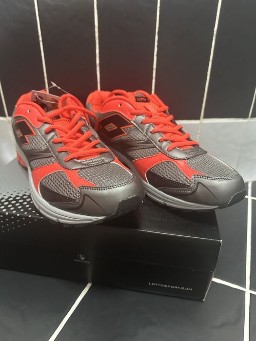 Vand adidasi Lotto Zenith 6