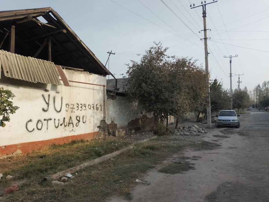 Уй сотилади озрок ками бор