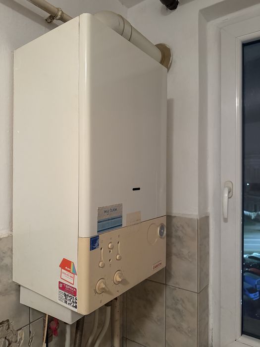 Centrala termica Ariston Microgenius