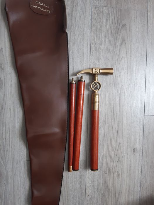 Baston cu cap de bronz