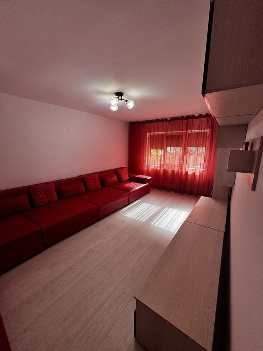 Vand apartament 2 camere decomandat