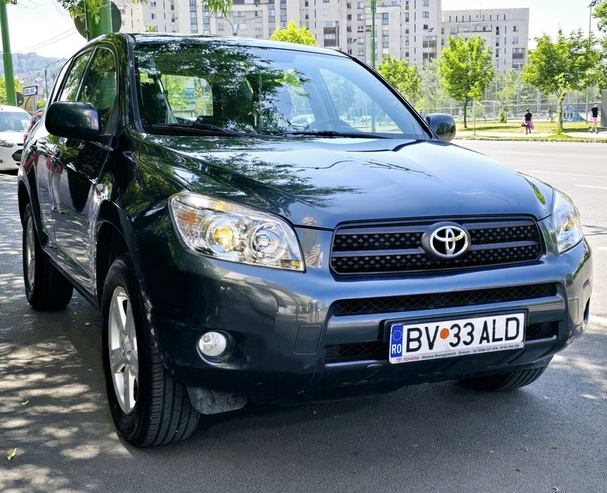 Toyota Rav 4 Benzină 2.0