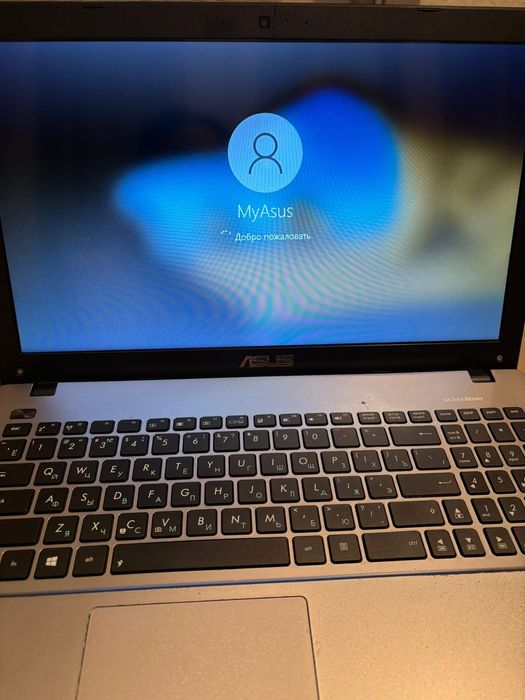 Ноутбук ASUS Core i5